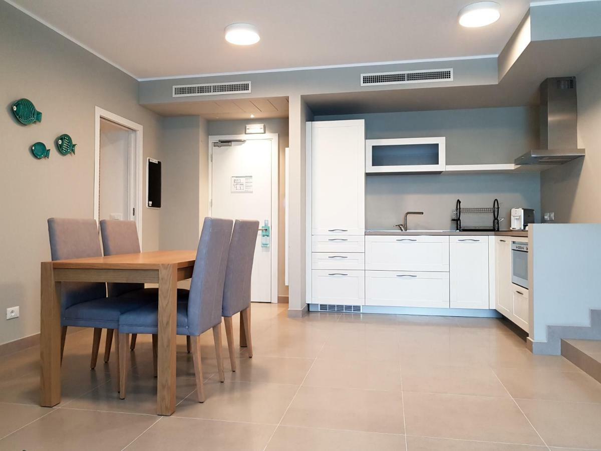 Mosella Suite Hotel Sottomarina Exterior foto
